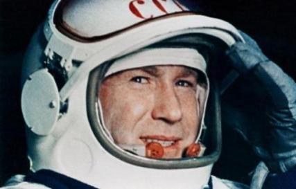Leonov's first spacewalk: history of exploration